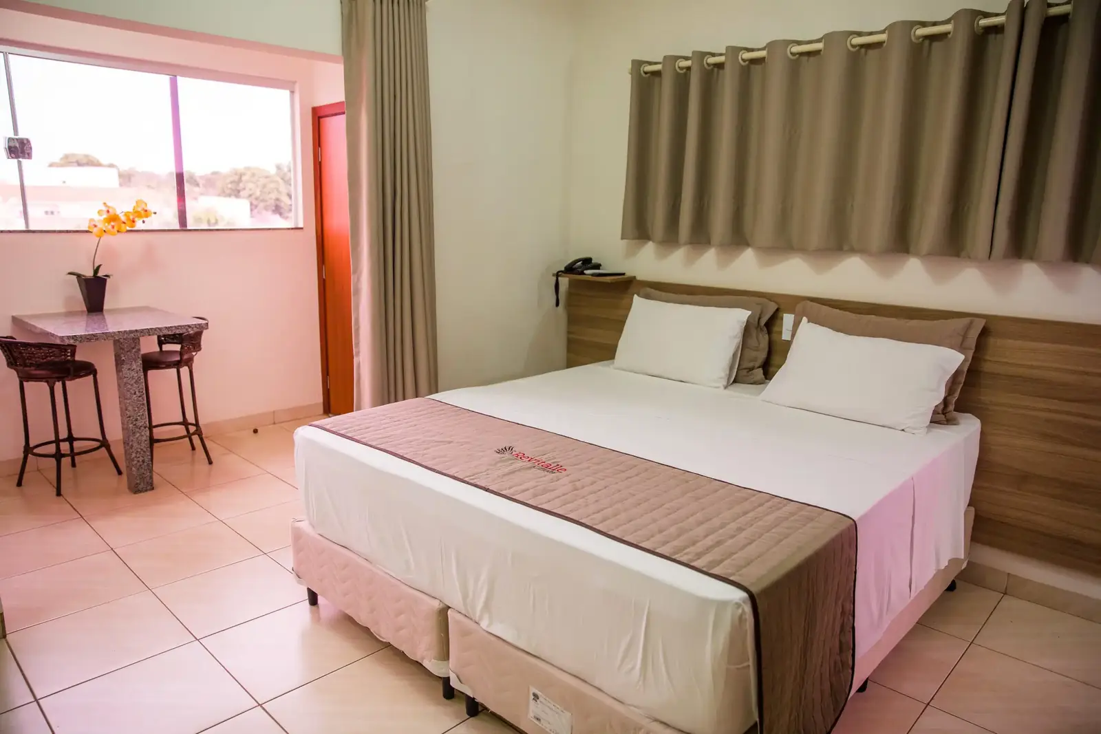 Apartamento Dbl do Hotel Revitalle, com cama de casal